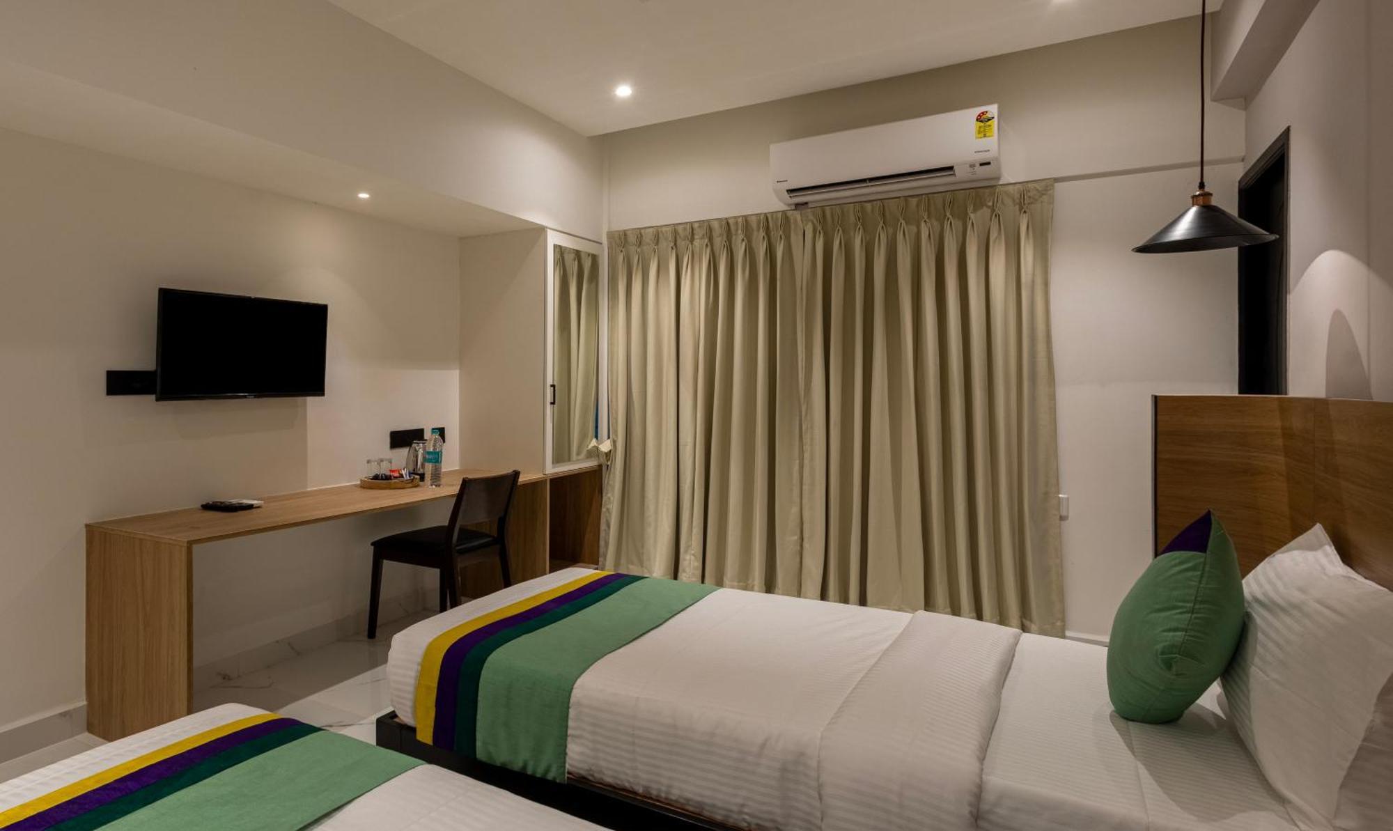 Treebo Premium Vapr Ashok Nagar Hotel Chennai Bagian luar foto